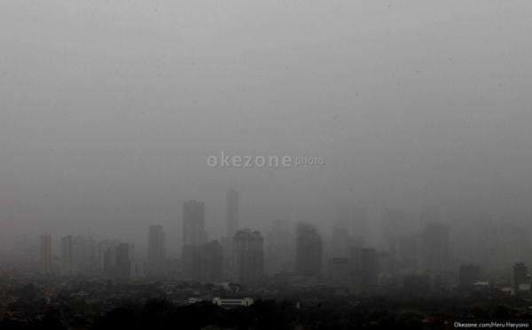 Prakiraan Cuaca Jabodetabek di Akhir Pekan: Waspada Hujan Lebat Disertai Petir