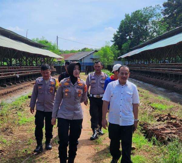 Kapolsek Jati Agung Laksanakan Patroli Dialogis di Desa Gedung Agung