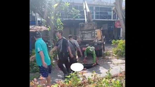 Tragis! Petugas DLHK Mataram Jatuh dari Crane, 1 Tewas 1 Kritis