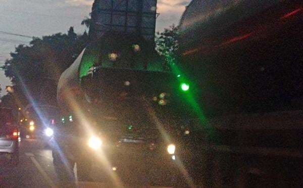 Arus Mudik dan Balik Lebaran 2025, Truk Pengangkut Barang Dibatasi Melintas di Jombang Arus Mudik dan Balik Lebaran 2025, Truk Pengangkut Barang Dibatasi Melintas di Jombang