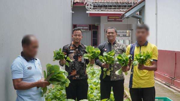 Rutan Banjarnegara Panen Sayur Hasil Olahan Warga Binaan