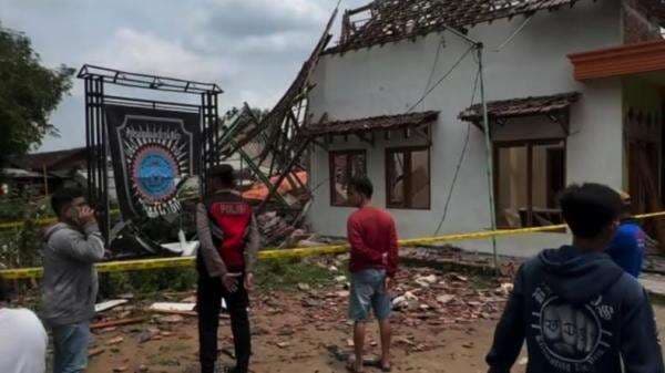 Korban Tewas Ledakan di Mojokerto adalah Ibu dan Anak