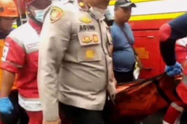 Kebakaran Gedung di Kemayoran Jakpus, Petugas Sisir Lantai Cari Jenazah Korban