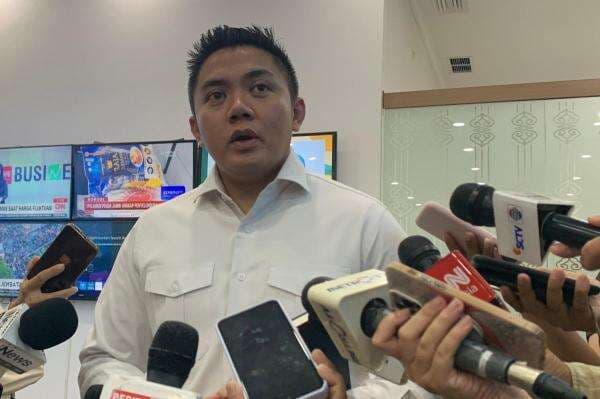 Prabowo Akan Bertemu Trump soal Tarif RI-AS, Seskab Teddy: Sedang Dibahas