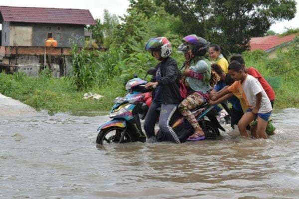 9 Daerah di Riau Tetapkan Status Siaga Darurat Bencana Hidrometeorologi