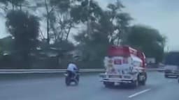 Viral! Siswa SMA asal Tasikmalaya Kendarai Motor Masuk Tol Padaleunyi, Ngaku Tak Tahu Jalan