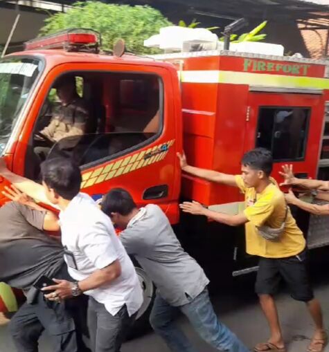 Mobil Damkar Lebak Mogok saat Akan Evakuasi Kebakaran, Korban Rugi Puluhan Juta