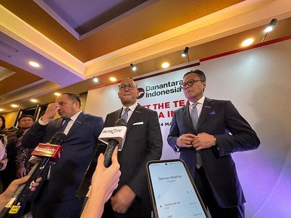 Bos Danantara Sebut Seluruh Saham Seri B BUMN Sudah Dialihkan ke BKI Bos Danantara Sebut Seluruh Saham Seri B BUMN Sudah Dialihkan ke BKI