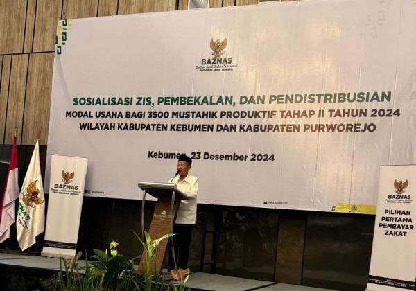 Warga Kebumen Terima Bantuan Modal Usaha dari Baznas Provinsi