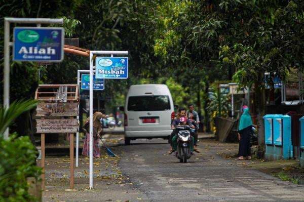 5 Jenis Usaha yang Cocok Dibuka di Desa Pinggir Jalan, Pas untuk Usaha Kecil-kecilan 5 Jenis Usaha yang Cocok Dibuka di Desa Pinggir Jalan, Pas untuk Usaha Kecil-kecilan