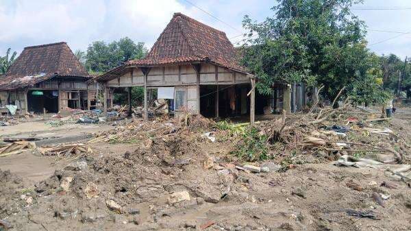 182 Korban Banjir Grobogan Masih Mengungsi, Kemensos Salurkan Bantuan Rp600 Juta