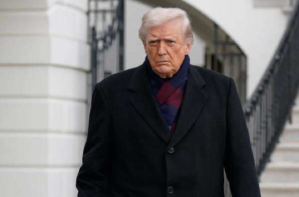 Trump Larang Masuk Warga Palestina dan Suriah ke Amerika Trump Larang Masuk Warga Palestina dan Suriah ke Amerika