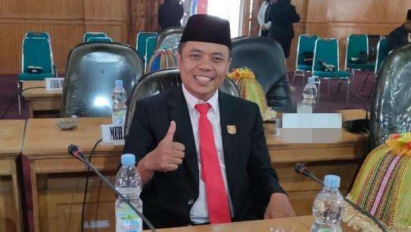 Tuntutan Guru di Mamasa, BPKAD dan Disdikbud Kembali Mangkir dari RDP DPRD