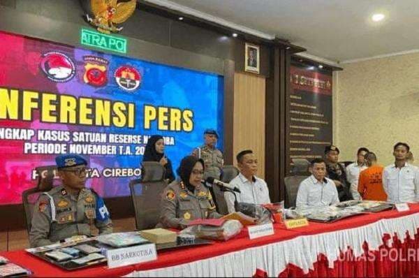 12 Kasus Narkoba di Bongkar Polisi di Cirebon, 15 Tersangka Ditangkap! 12 Kasus Narkoba di Bongkar Polisi di Cirebon, 15 Tersangka Ditangkap!