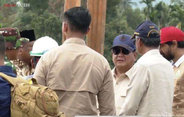 Prabowo Akan Hapus KUR Petani Korban Banjir di Aceh Prabowo Akan Hapus KUR Petani Korban Banjir di Aceh