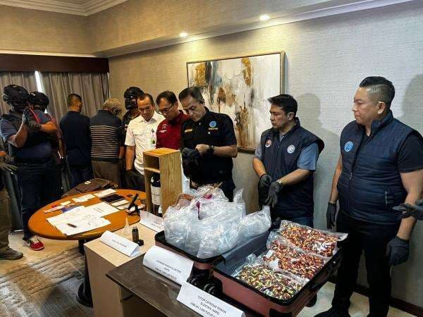 BNN Bongkar Pabrik Narkoba Etomidate Beromzet Rp18 Miliar, 2 WNA Ditangkap