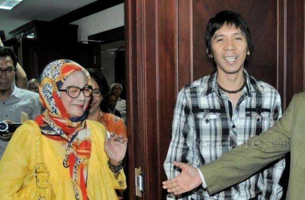Slank Berduka, Bunda Iffet Meninggal Dunia