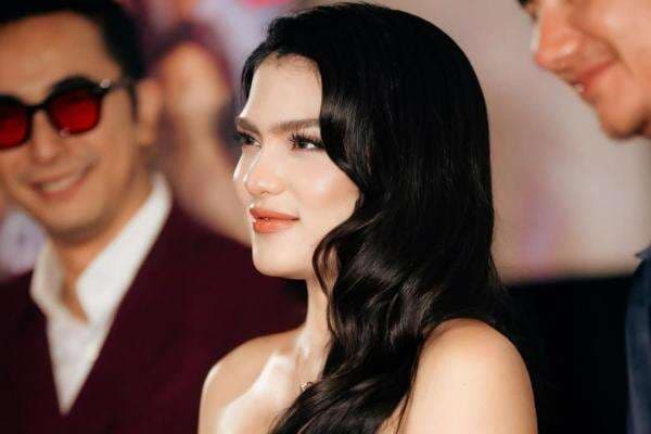 Ternyata, Perselingkuhan Davina Karamoy dan Mantan Menteri sempat Dispill Istri Sah