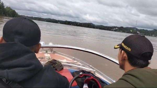 Polisi Tak Temukan PETI saat Patroli di Sungai Kapuas, Kades Semarangkai Tepis Pemberitaan Tambang