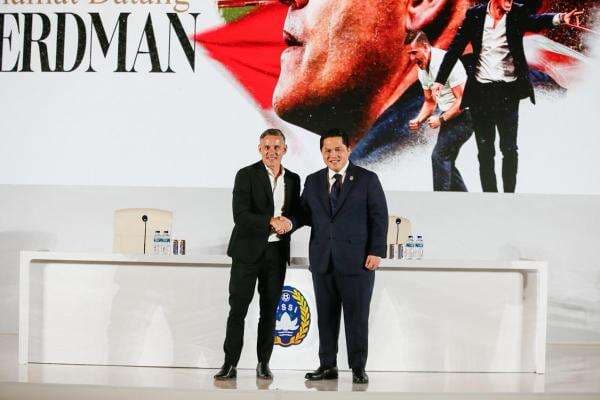 John Herdman Resmi Jadi Pelatih Timnas Indonesia, Hamka Hamzah: Jangan Ada Campur Tangan!