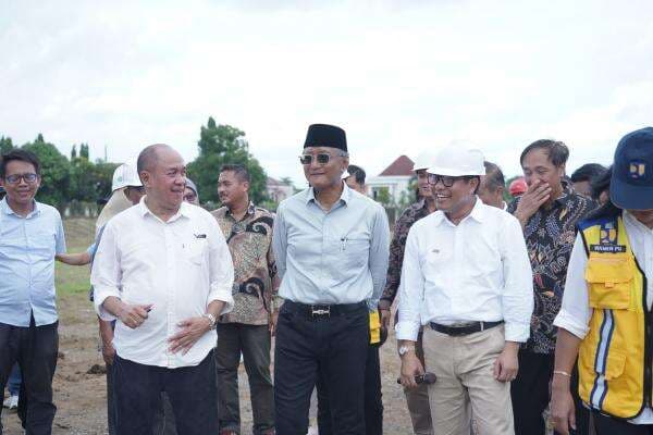 Menteri Pekerjaan Umum Tinjau Pembangunan Kampus II Universitas Muhammadiyah Purwokerto