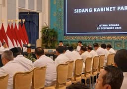 Prabowo Sindir Pejabat Cuma Foto-Foto di Lokasi Bencana: Rakyat Jangan Jadi Objek!