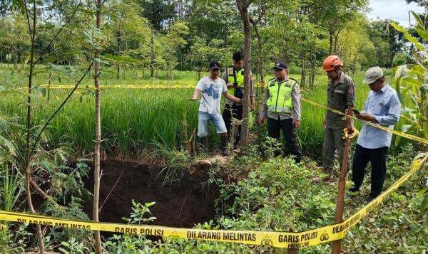 Tanah Ambles di Kuwangen Kidul, Gunungkidul 