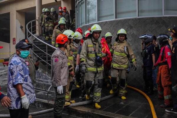 5 Fakta Kebakaran Hebat Glodok Plaza, Nomor 4 Diduga Penyebab Api Cepat Membesar