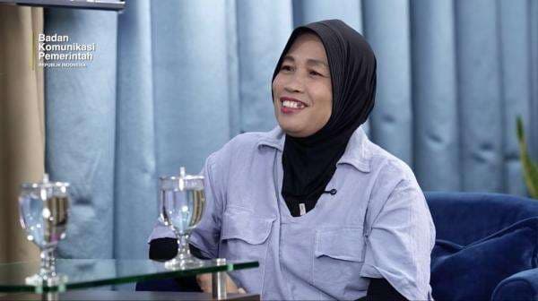 Kisah Haru Pegawai SPPG Tanti Bujuk Ortu yang Tolak MBG demi Lihat Senyum Anak-Anak