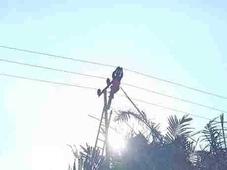 Gerak Cepat PLN Stabilkan Sistem Listrik Usai Erupsi Gunung Lewotobi di Flotim 