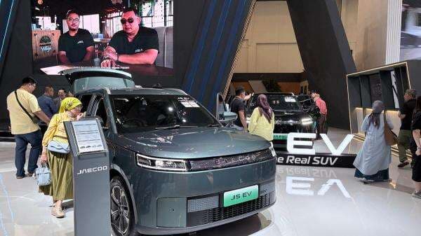 Pemesanan Tembus 6 Ribu Unit, Jaecoo J5 Mulai Dikirim ke Konsumen