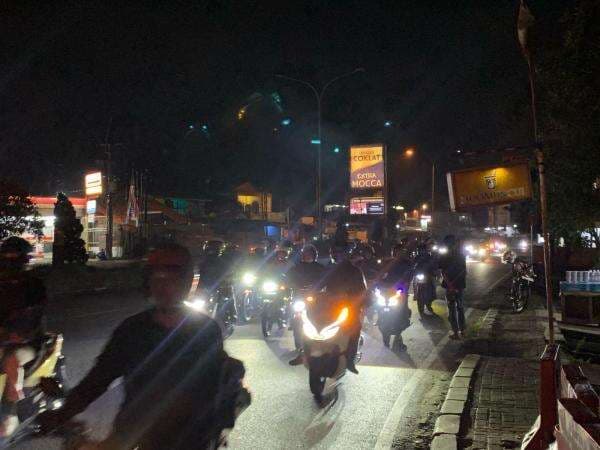 4 Hari Jelang Lebaran, Jalur Pantura di Karawang Terpantau Ramai Lancar 4 Hari Jelang Lebaran, Jalur Pantura di Karawang Terpantau Ramai Lancar