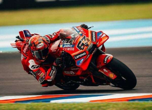 Kerap Salahkan Motor Tiap Kali Kalah dari Marc Marquez, Ducati Minta Francesco Bagnaia Tidak Manja Kerap Salahkan Motor Tiap Kali Kalah dari Marc Marquez, Ducati Minta Francesco Bagnaia Tidak Manja