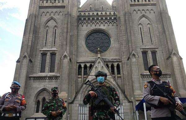 Selama Ibadah Paskah, Gereja Katedral Jakarta Tak Bisa Dimasuki Turis Asing Selama Ibadah Paskah, Gereja Katedral Jakarta Tak Bisa Dimasuki Turis Asing