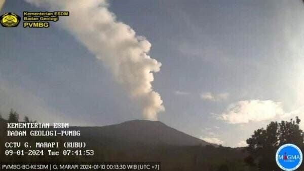 Gunung Marapi Erupsi dan Berstatus Waspada, Masyarakat Sekitar Diimbau Pakai Masker 