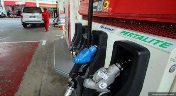Harga BBM Hari Ini 25 April di Pertamina, Shell, Vivo dan BP, Ada yang Turun Lagi Harga BBM Hari Ini 25 April di Pertamina, Shell, Vivo dan BP, Ada yang Turun Lagi