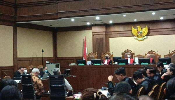 Eks Komisioner KPU Dengar Obrolan Uang Suap Harun Masiku Bersumber dari Hasto Eks Komisioner KPU Dengar Obrolan Uang Suap Harun Masiku Bersumber dari Hasto