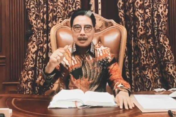 Profil Hotma Sitompul, Pengacara Kondang Meninggal karena Sakit Profil Hotma Sitompul, Pengacara Kondang Meninggal karena Sakit