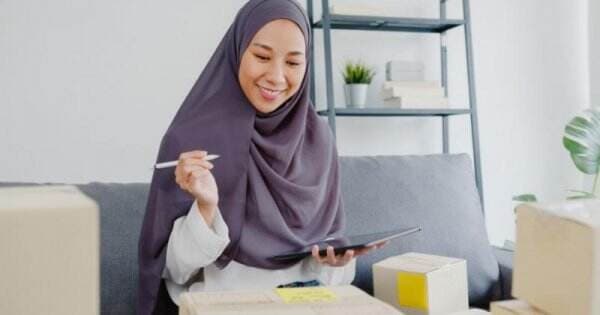 Ekonomi Syariah RI Masih Kalah dari Malaysia, Ekonom Ungkap Kunci Solusinya