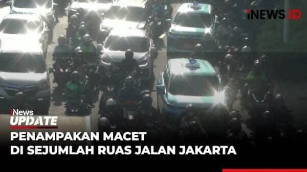 Penampakan Kemacetan Jakarta Setelah Libur Panjang Nataru