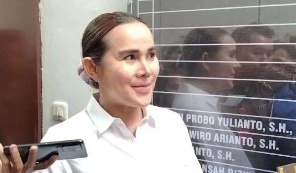 Isa Zega Jawab Rumor Ditolak Salat Berjamaah di Dalam Lapas Isa Zega Jawab Rumor Ditolak Salat Berjamaah di Dalam Lapas