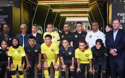 5 Berita Populer: Publik Malaysia Murka Lihat Jersey Timnasnya hingga SHGB Pagar Laut Dicabut