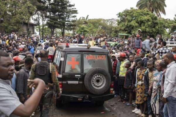 Kapal Terbakar lalu Tenggelam gara-gara Penumpang Masak, Hampir 150 Orang Tewas Kapal Terbakar lalu Tenggelam gara-gara Penumpang Masak, Hampir 150 Orang Tewas