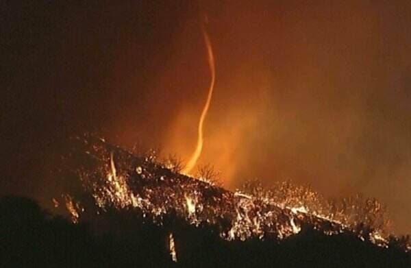 Heboh Pusaran Api Mirip Tornado saat Kebakaran Los Angeles, Fenomena Apa?