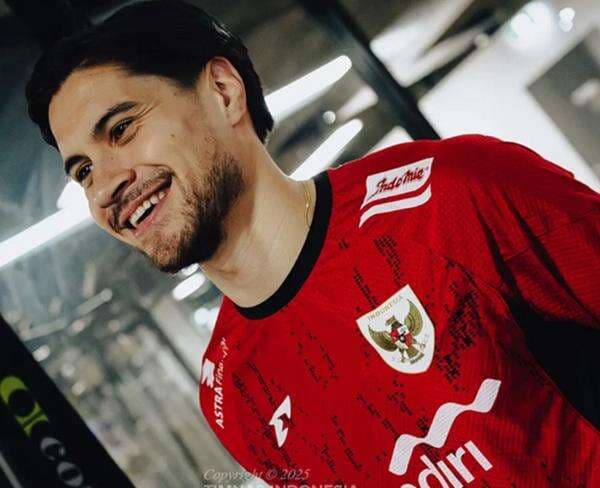 Usai Sikat Bahrain, Kevin Diks Siap Bawa Timnas Indonesia Kalahkan China: Mari Menang Lagi!