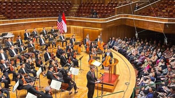 Momen Magis Paduan Lagu Nusantara di Konser&nbsp;Orkestra, Rayakan 75 Tahun Persahabatan Indonesia-AS