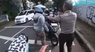 Viral Konvoi Motor Halangi Jalan hingga Cekcok dengan Warga, Ngaku-Ngaku Anggota Viral Konvoi Motor Halangi Jalan hingga Cekcok dengan Warga, Ngaku-Ngaku Anggota