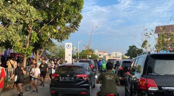 Lalin Menuju JIS Macet Jelang Hari Pertama Konser Bruno Mars