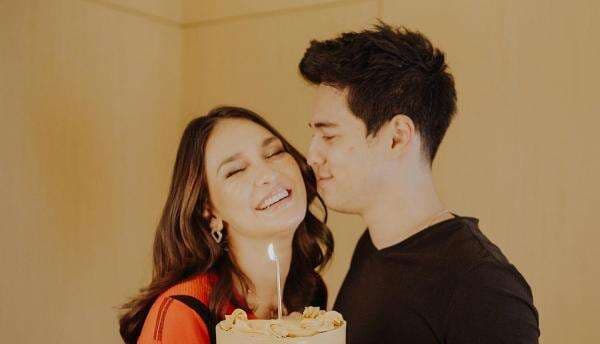 Terungkap, Luna Maya dan Maxime Diduga Menikah pada 7 Mei 2025 di Bali Terungkap, Luna Maya dan Maxime Diduga Menikah pada 7 Mei 2025 di Bali