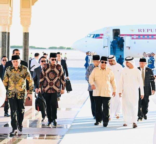 Prabowo Temui Presiden MBZ di Abu Dhabi, Bahas Kerja Sama Bilateral Prabowo Temui Presiden MBZ di Abu Dhabi, Bahas Kerja Sama Bilateral